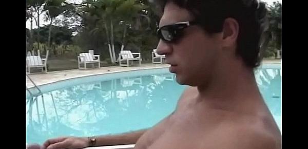  Bruno Rios fodendo gostoso na piscina